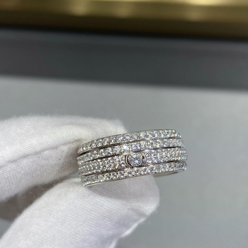 POSSEISSION DIAMOND PAVED RING