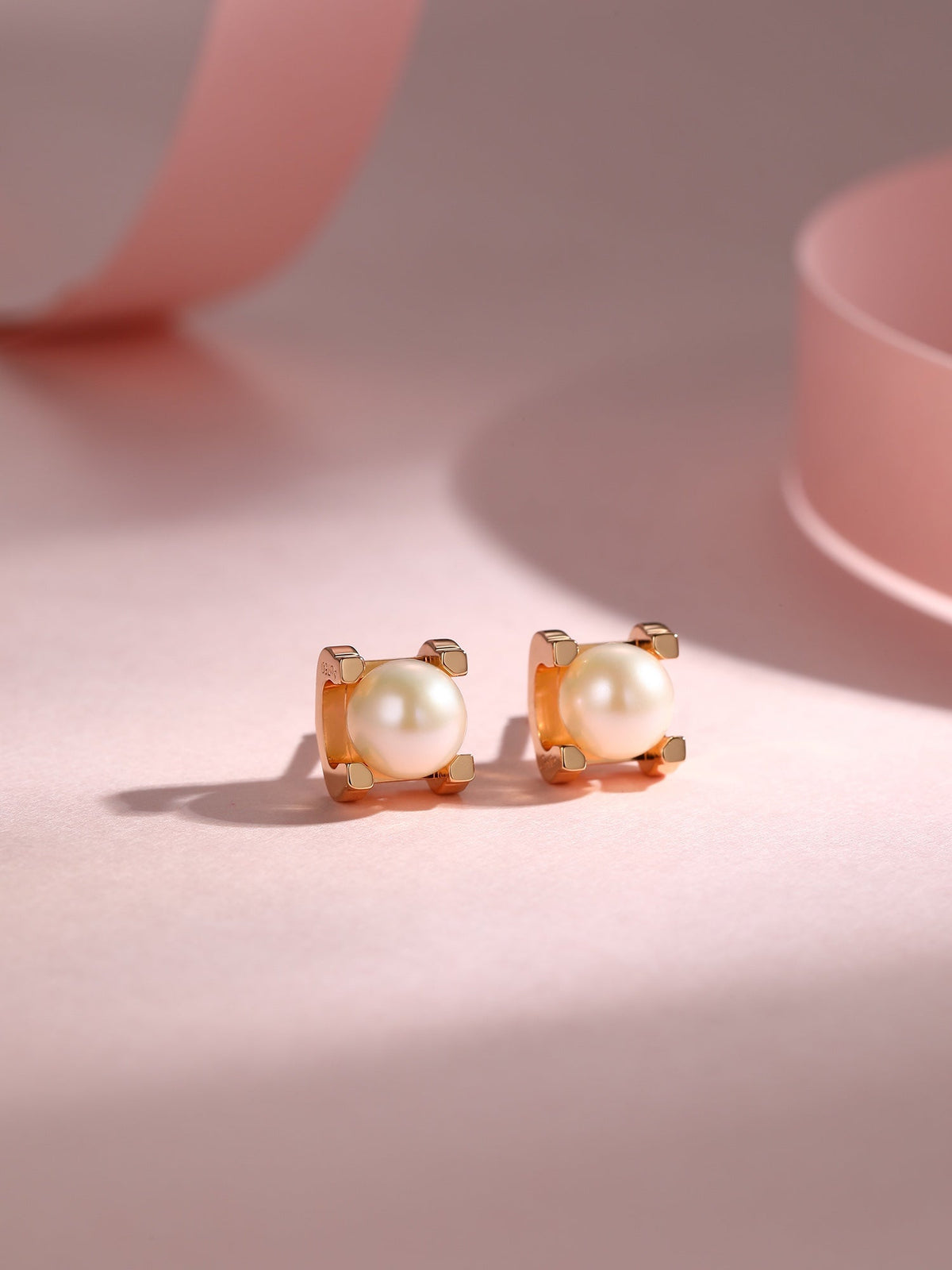 AKOYA PEARLS 6MM PINK GOLD STUD EARRINGS