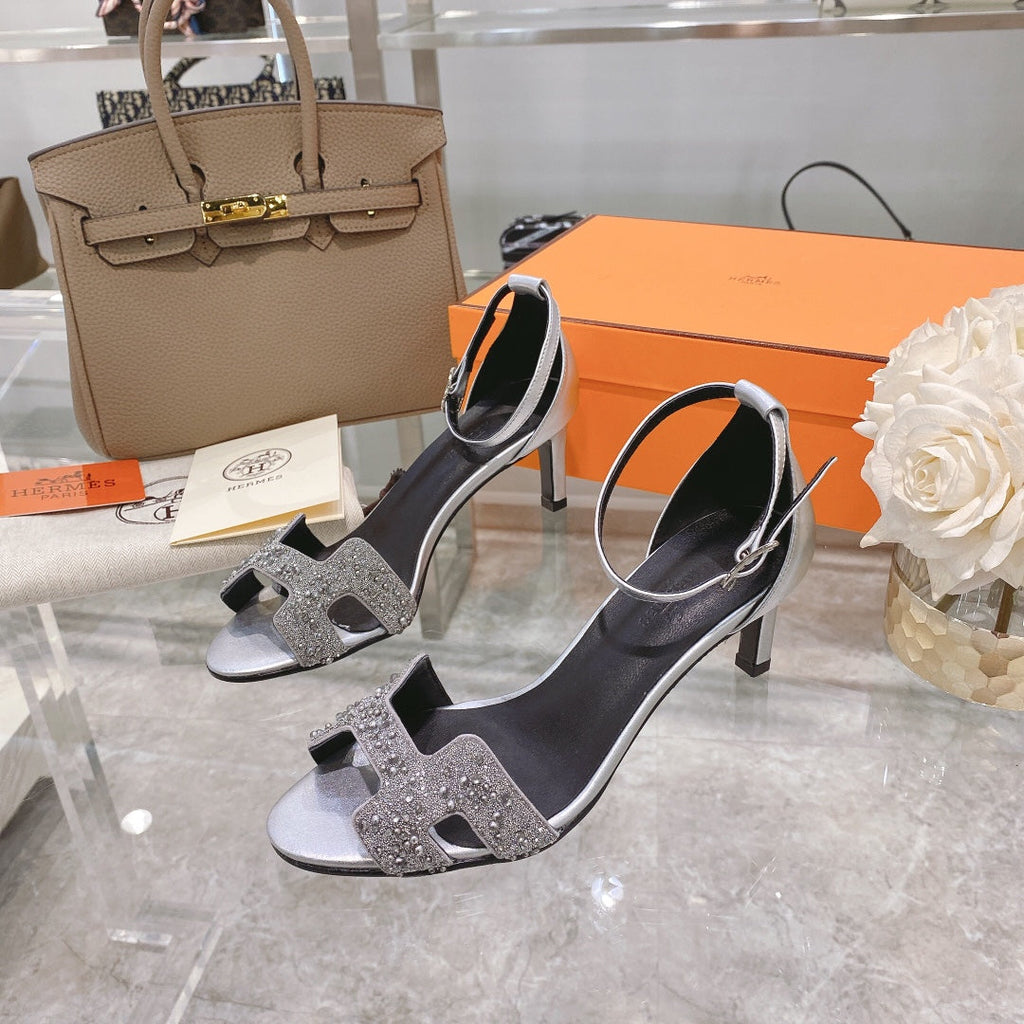 PREMIERE 70 SANDAL IN SILVER CALFSKIN WITH WHITE CRYSTALS