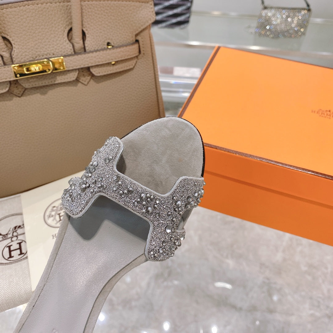PREMIERE 70 SANDAL IN PALE GRAY SUEDE WITH CRYSTALS