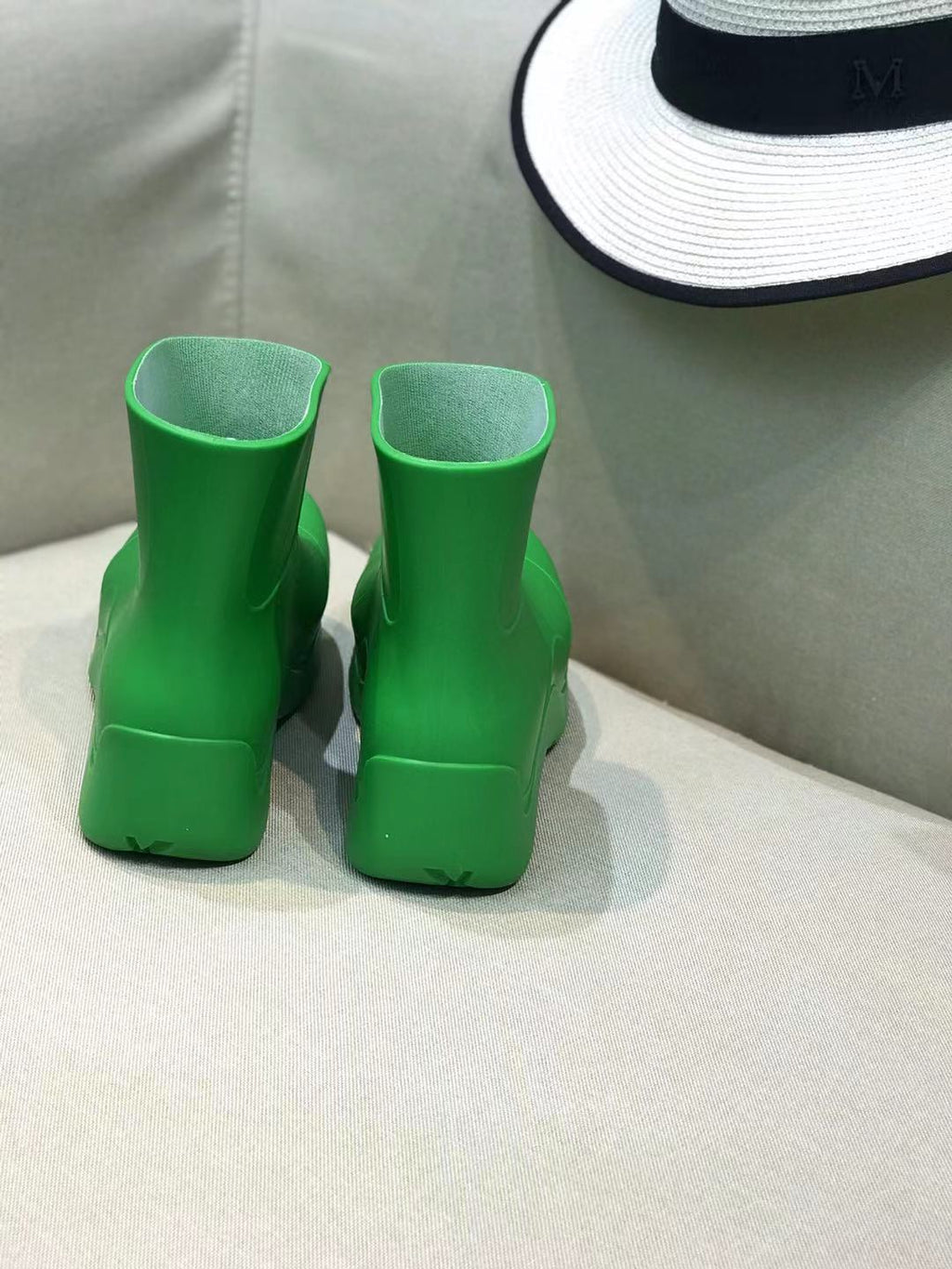 PUDDLE ANKLE BOOT IN EMERALD GREEN RUBBER