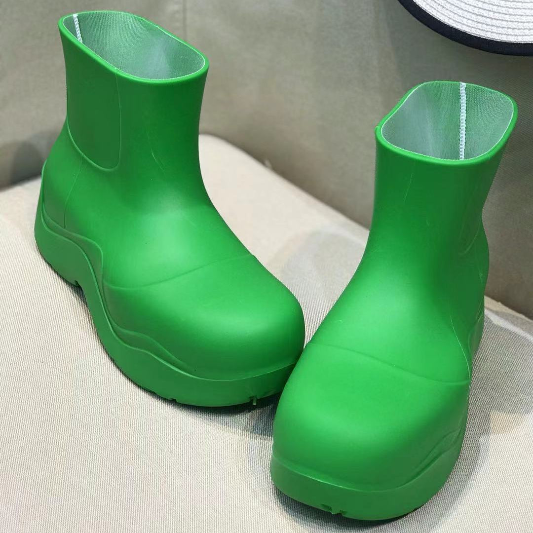 PUDDLE ANKLE BOOT IN EMERALD GREEN RUBBER