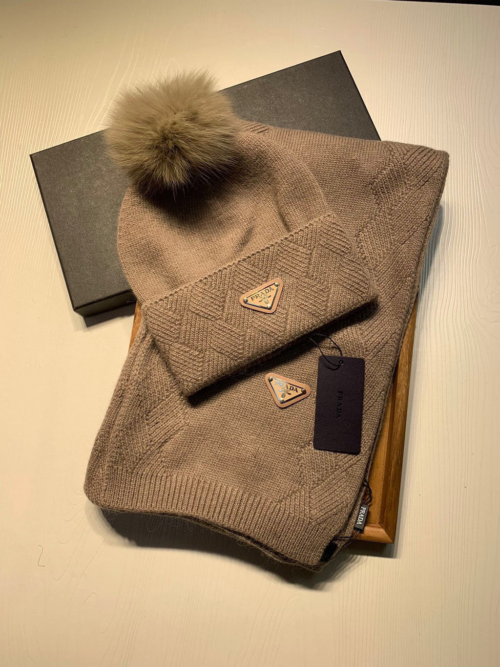 SET SCARF AND HAT IN MEDIUM BROWN WOOL AND RABBIT FUR 416364