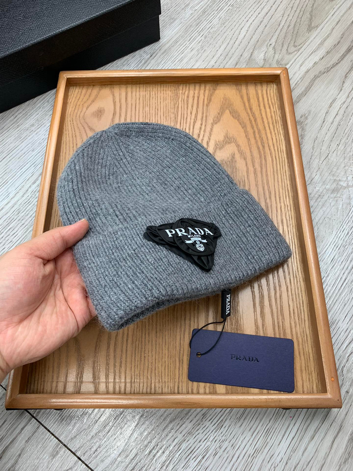 BEANIE HAT IN RHINO GRAY WOOL 431361