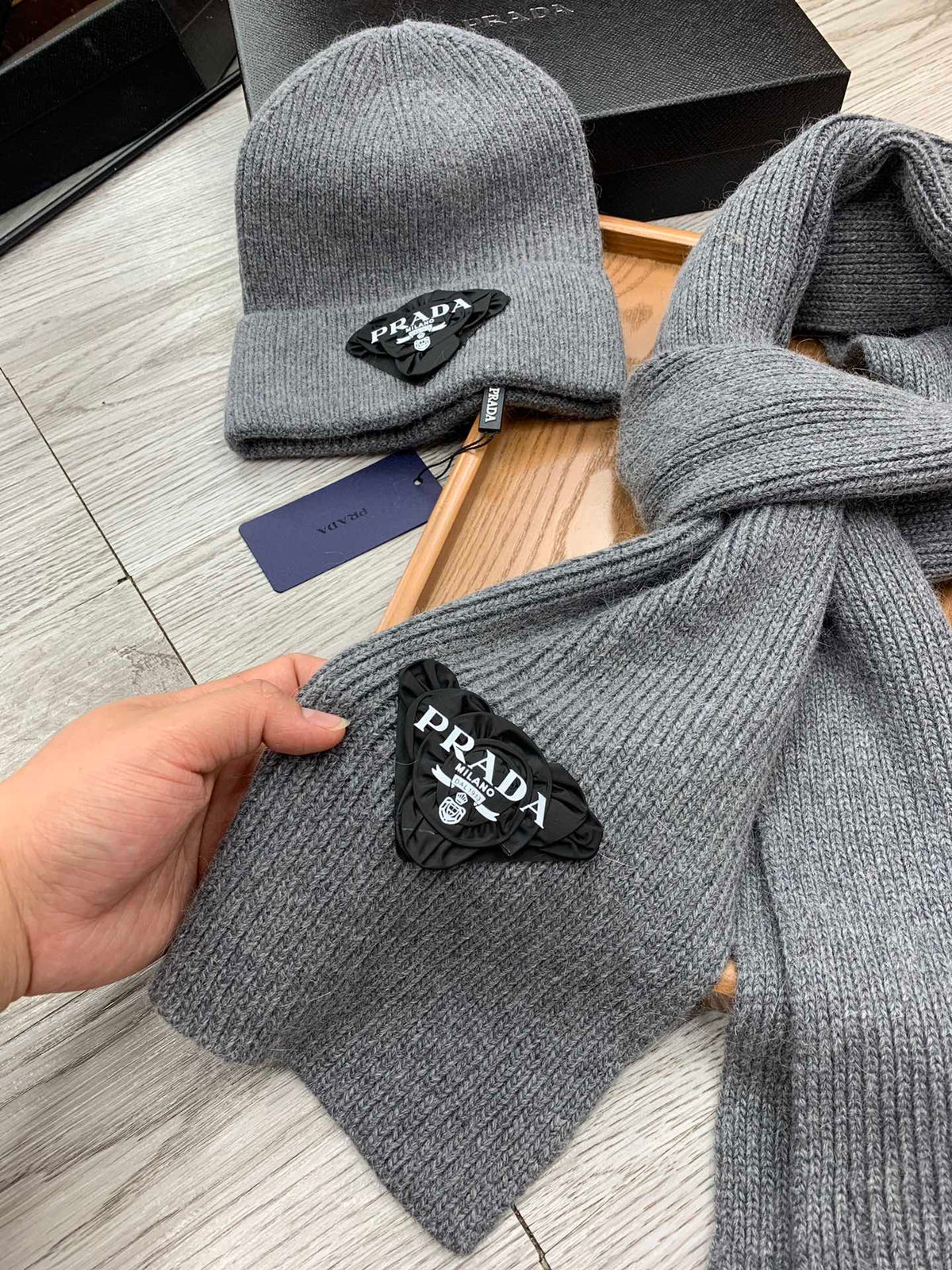 SET SCARF AND HAT IN MOUSE GRAY WOOL AND RABBIT FUR 386078