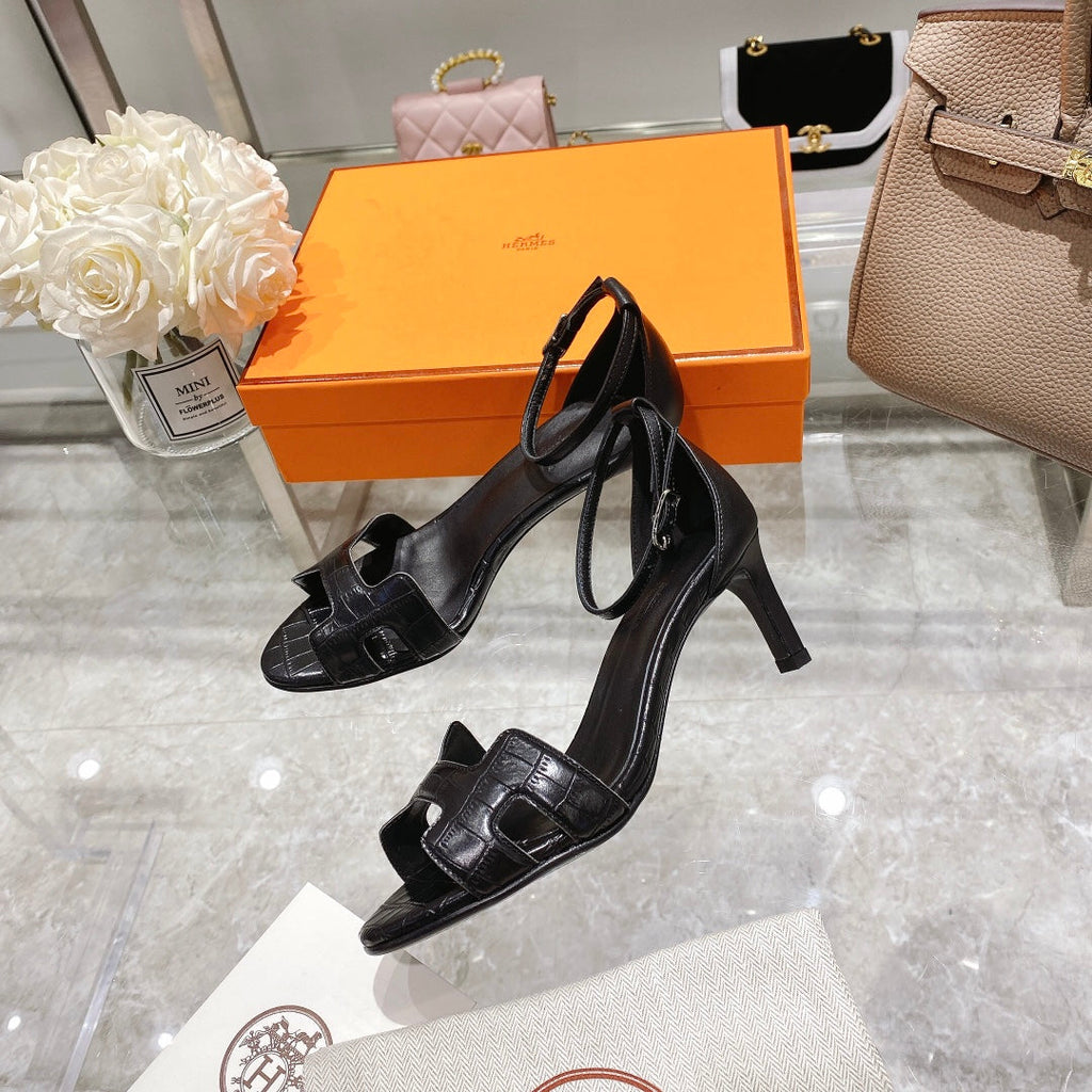 PREMIERE 70 SANDAL IN BLACK CALFSKIN