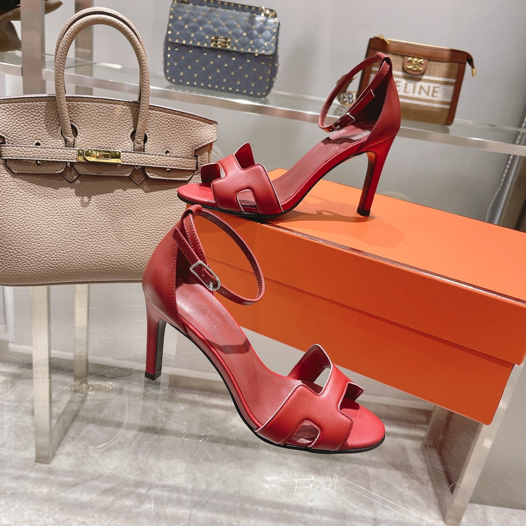 PREMIERE 105 SANDAL IN CHERRY RED CALFSKIN