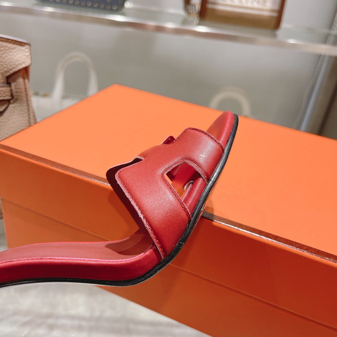 PREMIERE 115 SANDAL IN CHERRY RED CALFSKIN
