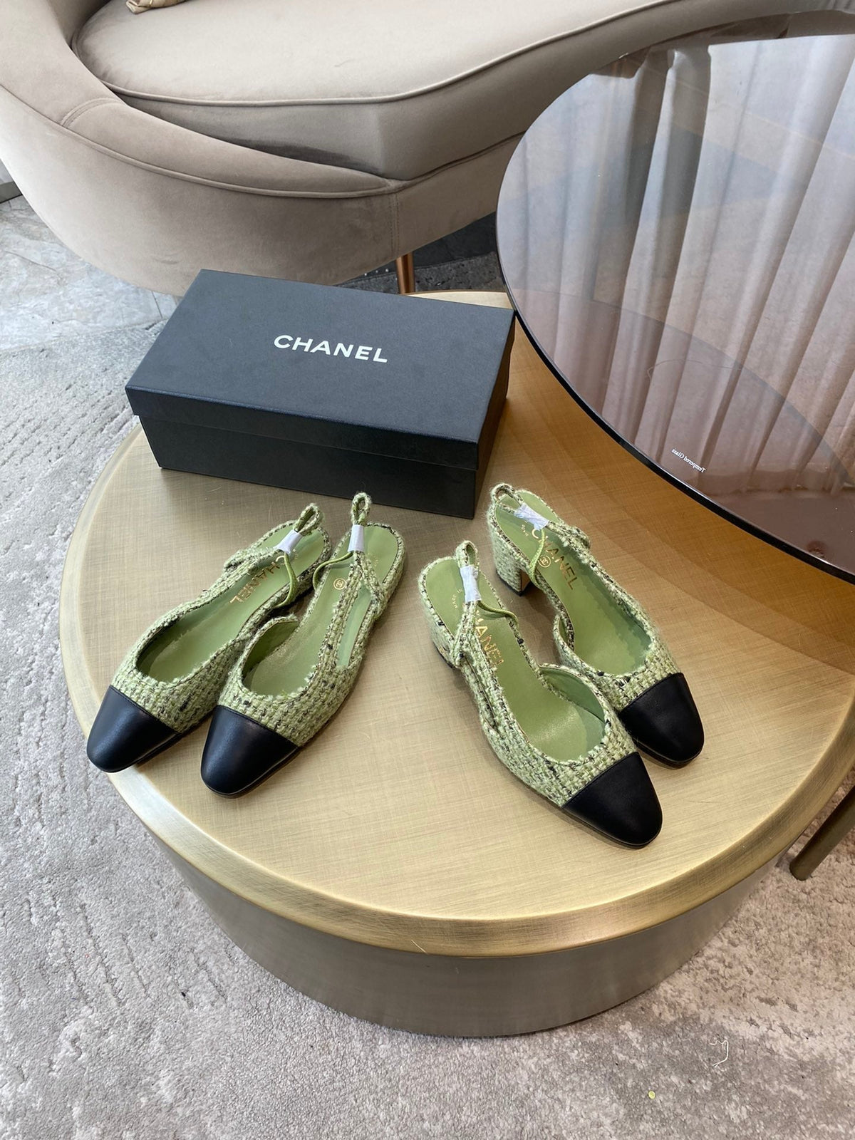 SLINGBACKS IN LIGHT GREEN FABRIC AND BLACK CALFSKIN
