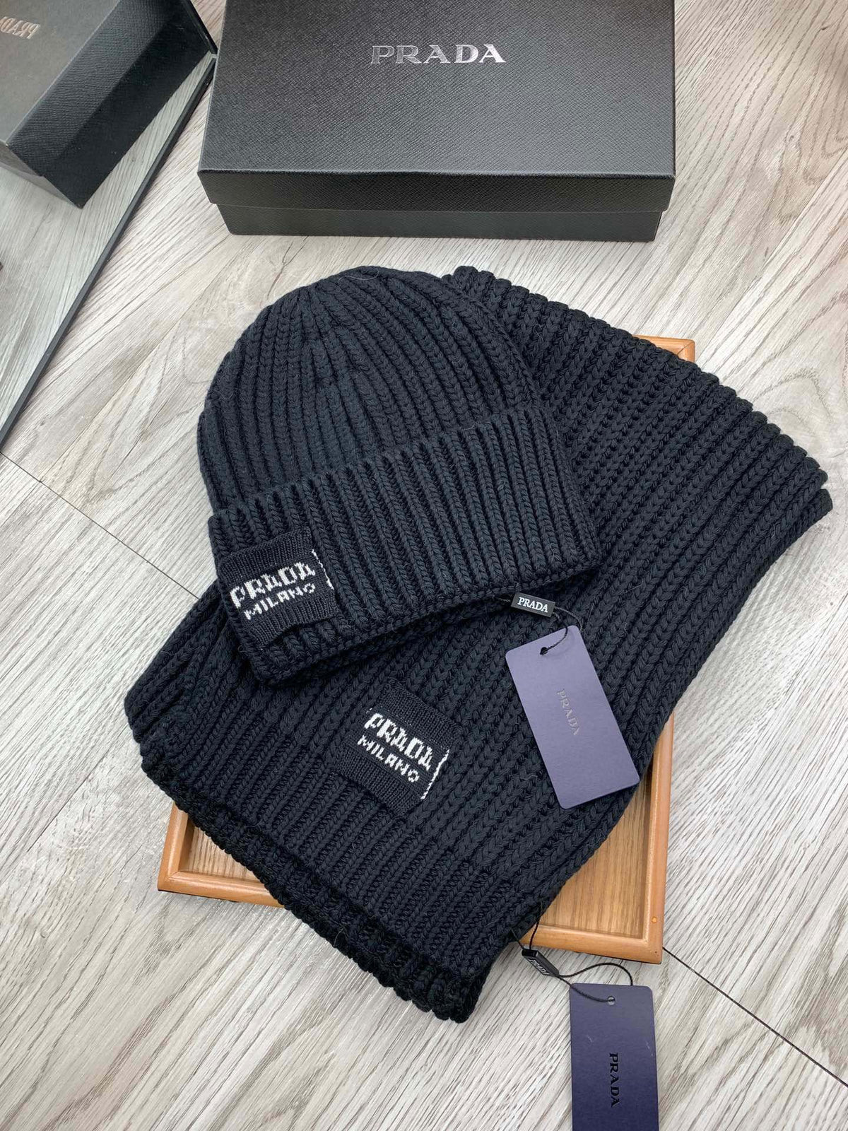 SET SCARF AND HAT IN BLACK WOOL AND RABBIT FUR 388994