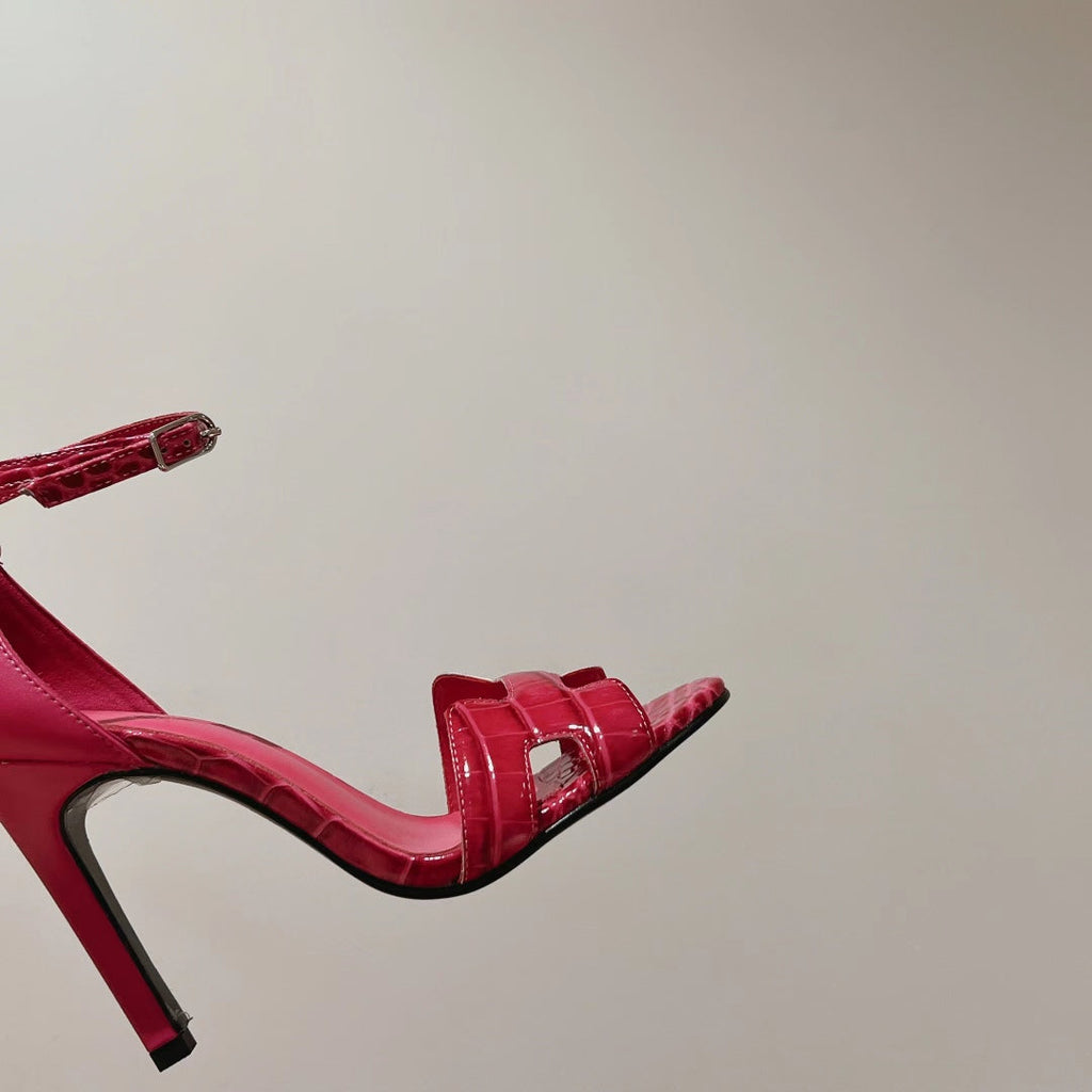 PREMIERE 115 SANDAL IN WATERMELON PINK CROCODILE LEATHER