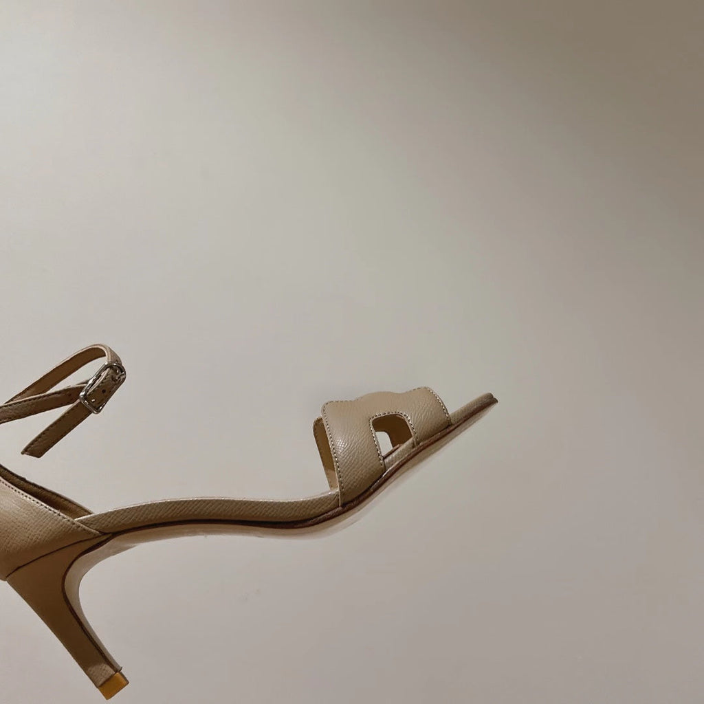 PREMIERE 70 SANDAL IN SAND BROWN CALFSKIN