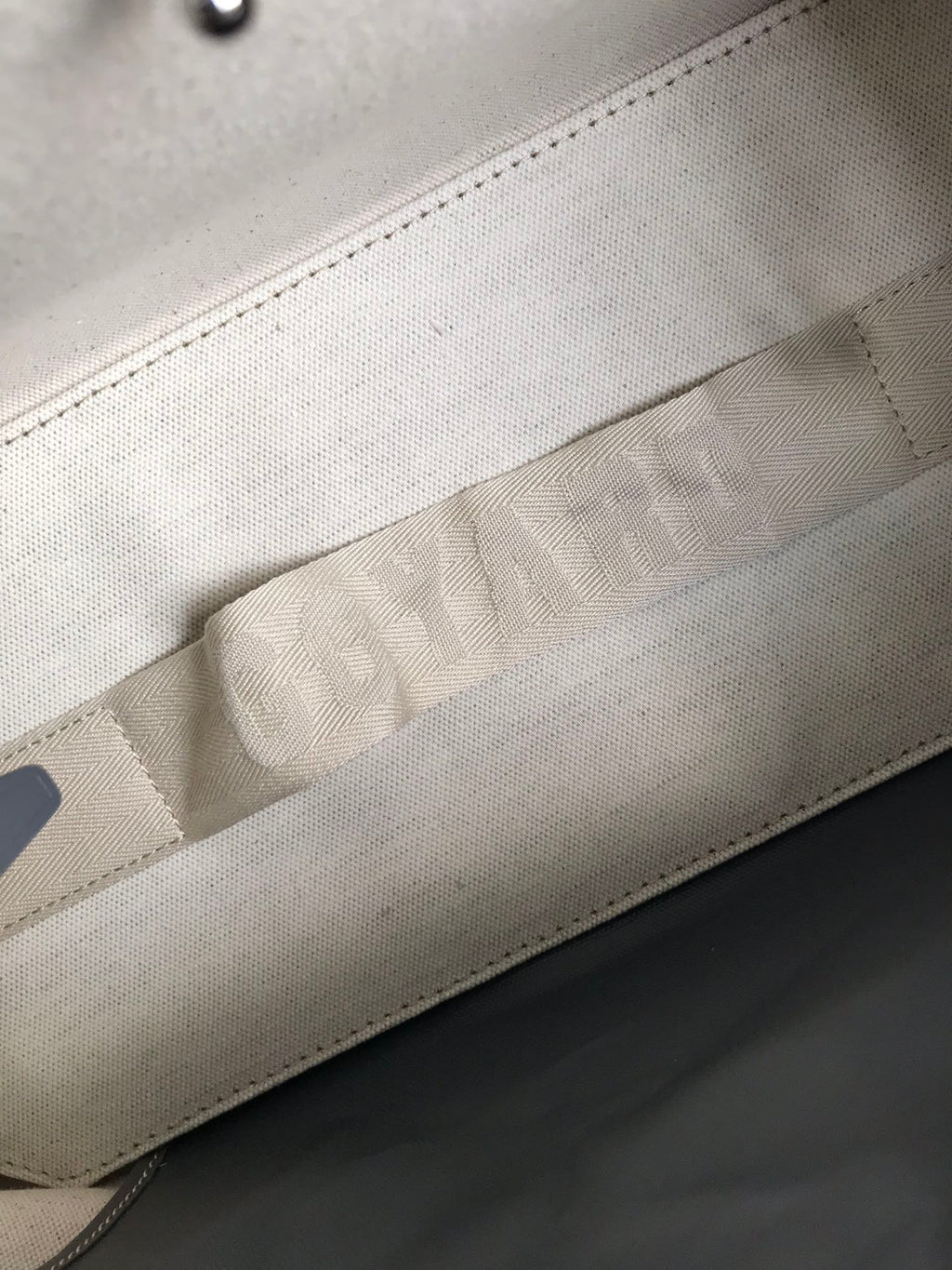 BELLECHASSE BIAUDE PM BAG 36 IN GRAY GOYARDINE CANVAS AND CALFSKIN TRIM