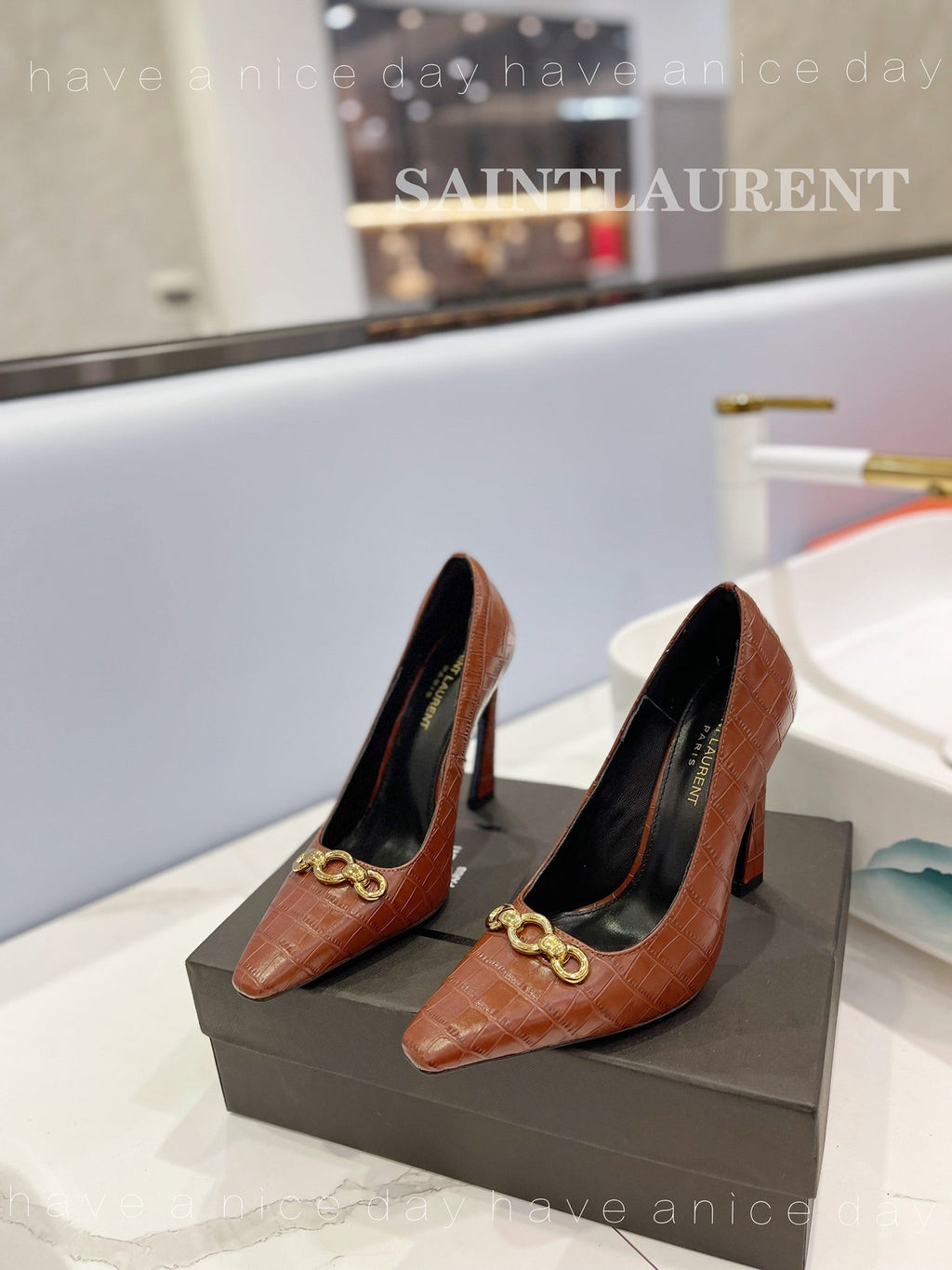 SL SILVANA CROCODILE MOTIF CHAIN PUMPS BROWN CALFSKIN