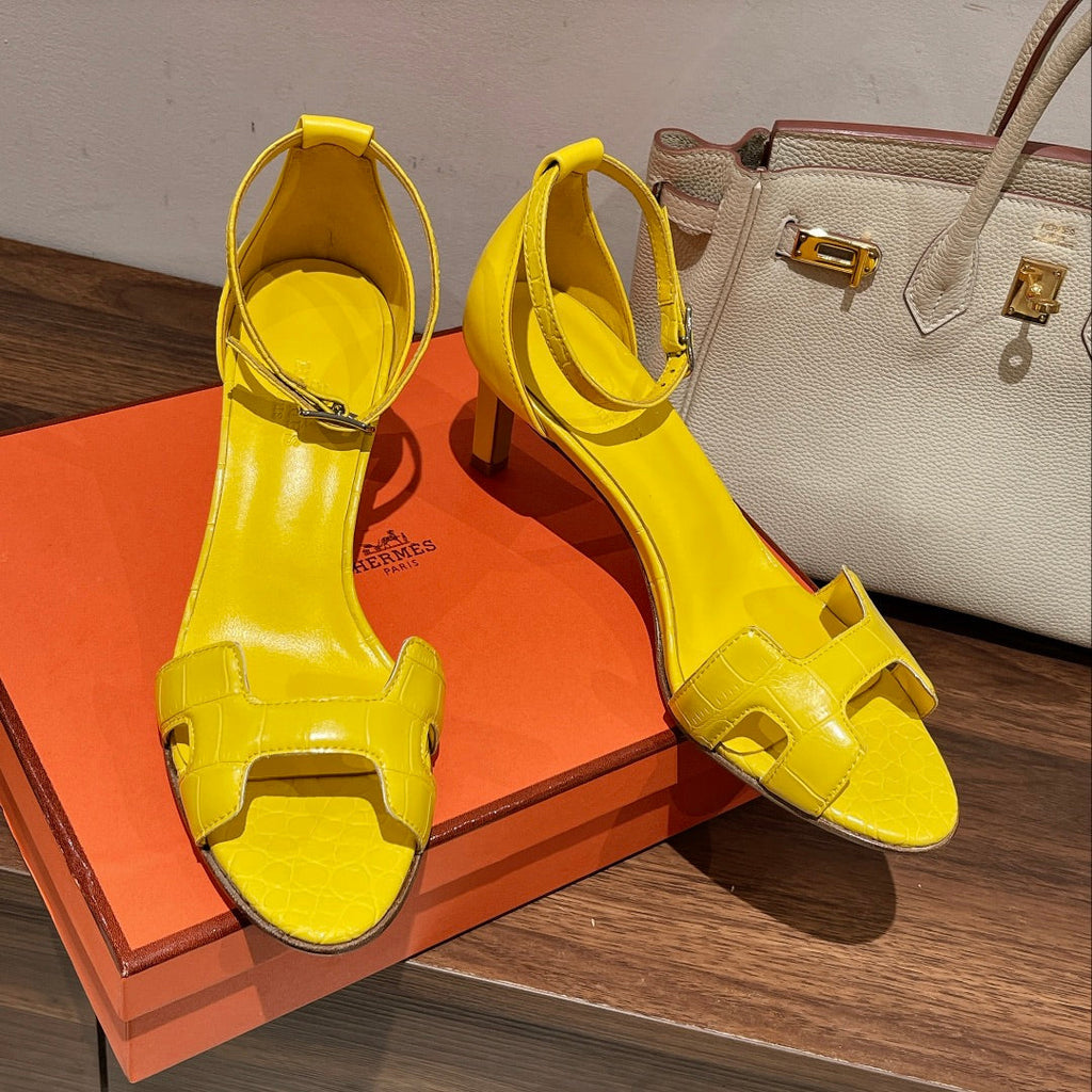PREMIERE 70 SANDAL IN BRIGHT YELLOW CALFSKIN