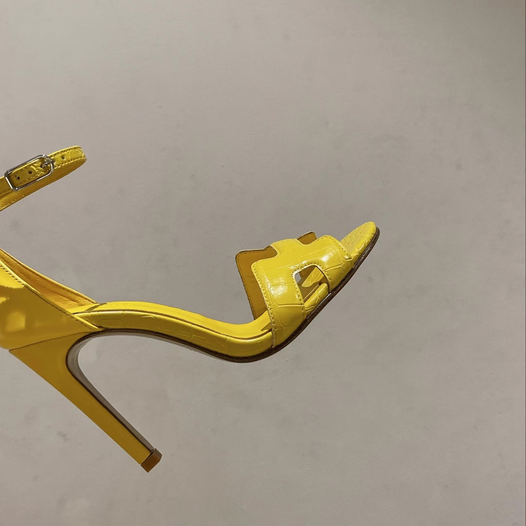 PREMIERE 115 SANDAL IN BRIGHT YELLOW CALFSKIN