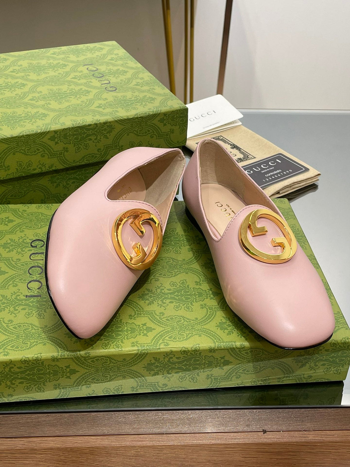 BLONDIE LOGO-PLAQUE LOAFERS IN LIGHT PINK CALFSKIN WITH GOLD HARDWARE
