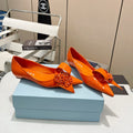 BALLET FLATS POINTED TOE IN ORANGE PATENT CALFSKIN ATTACHED FLOWERS