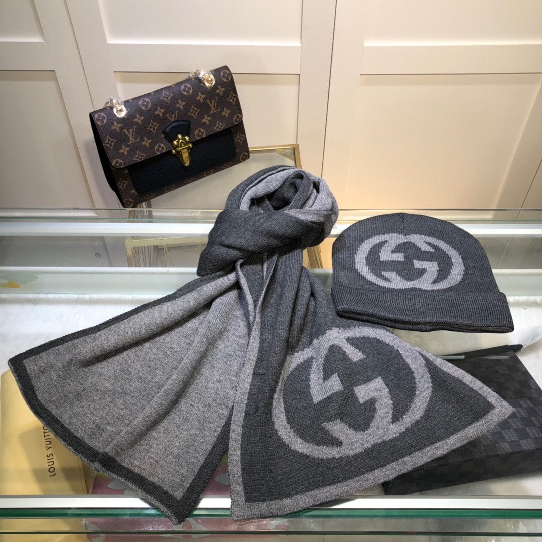 SET HAT AND SCARF IN MOUSE GRAY CASHMERE 946330