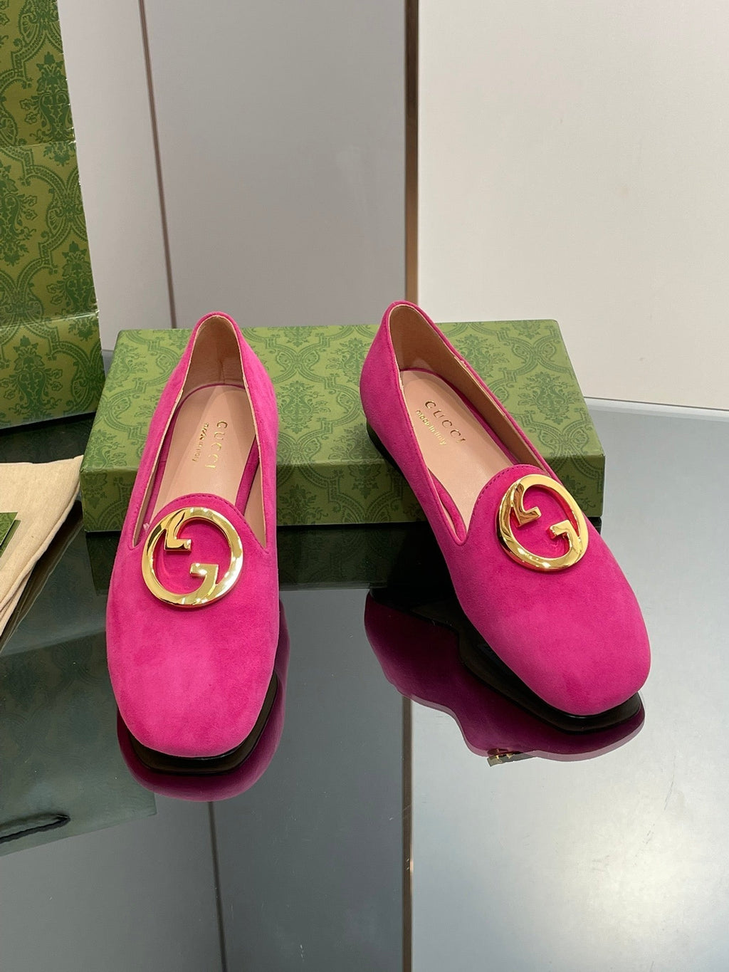 BLONDIE LOGO-PLAQUE LOAFERS IN FUSCIA PINK SUEDE WITH GOLD HARDWARE
