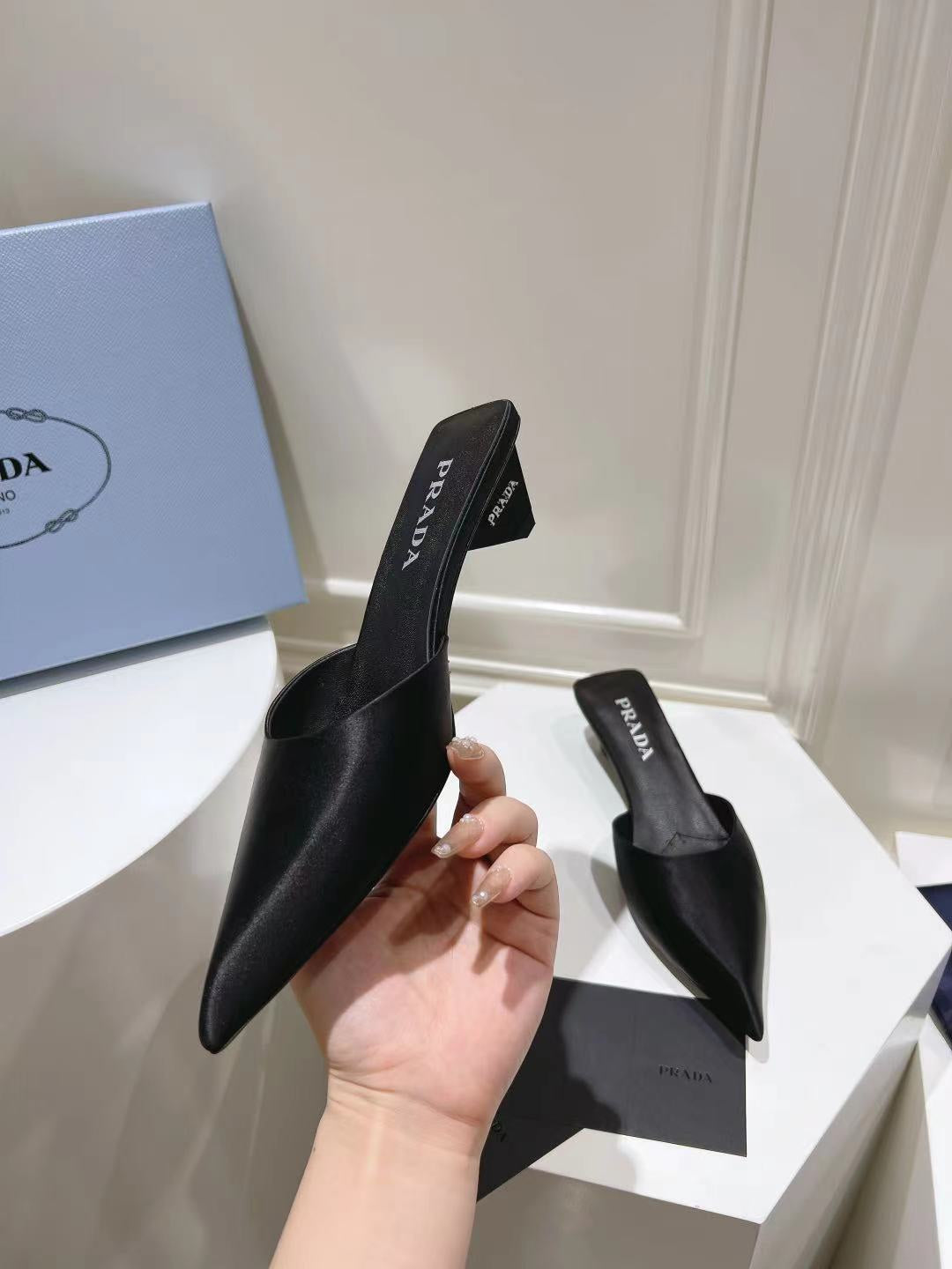 PRA POINTED-TOE MULES BLACK SATIN