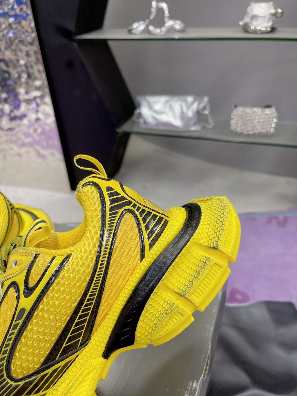 3XL SNEAKER IN YELLOW MIX BLACK MESH AND POLYURETHANE