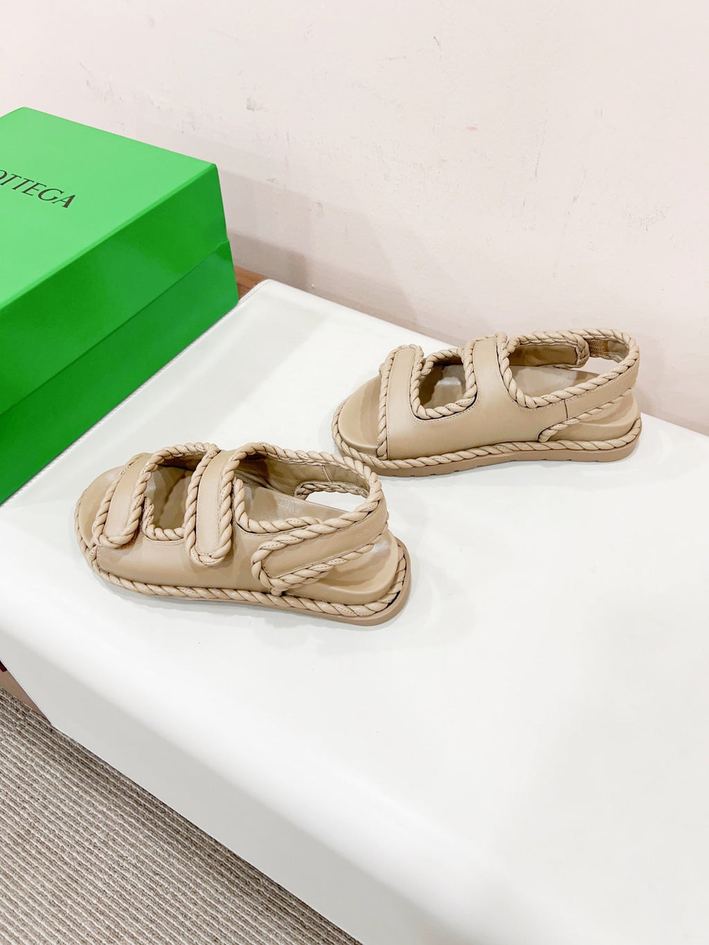 REFINED DAD SANDAL IN TUSCAN BEIGE LAMBSKIN