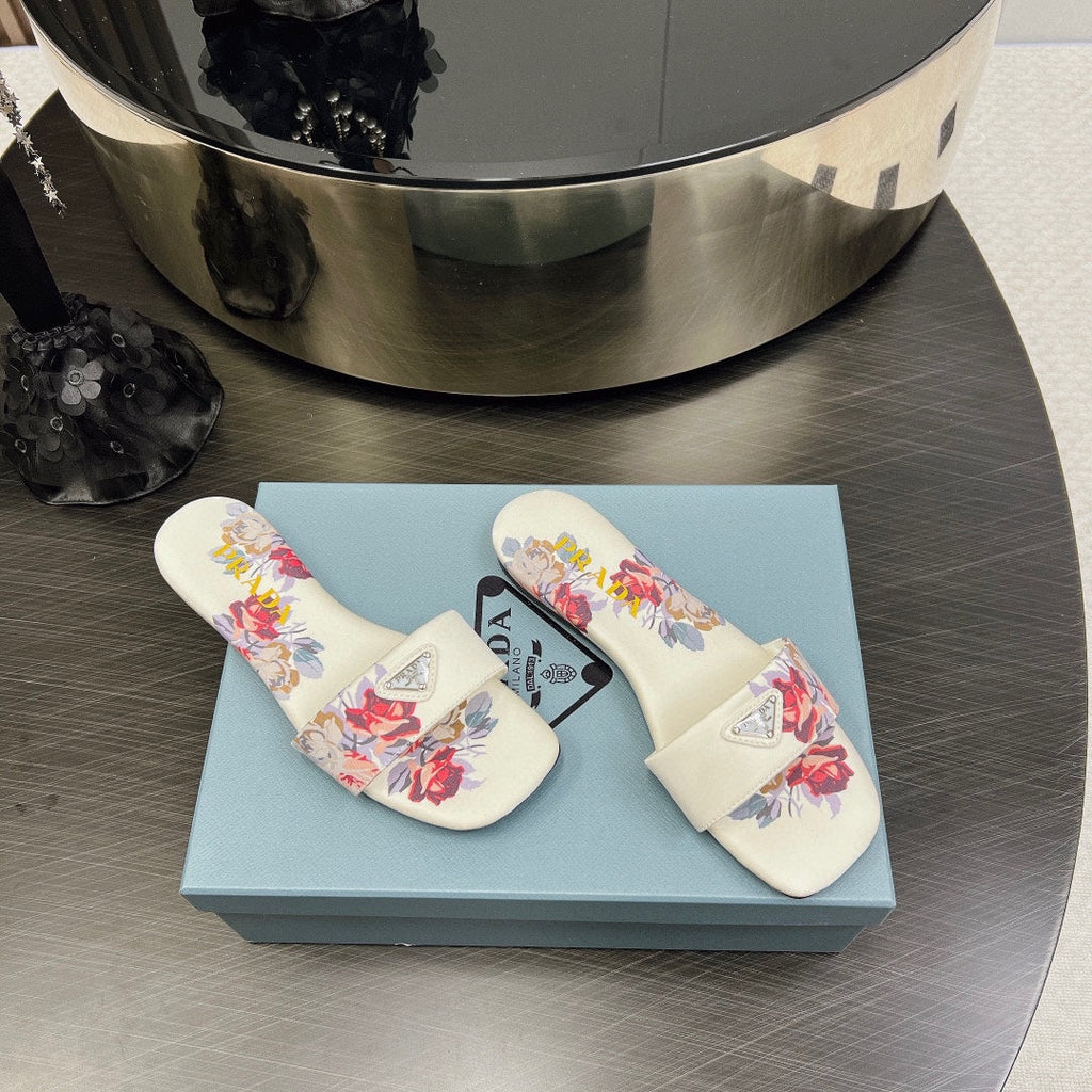 PRA PRINTED SLIDES SLIPPERS WHITE SATIN