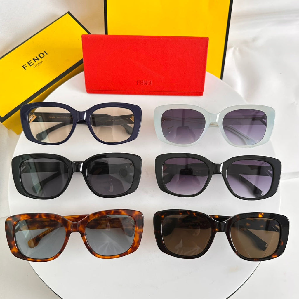 ROMA SQUARE FRAME SUNGLASSES FE40138I IN ACETATE