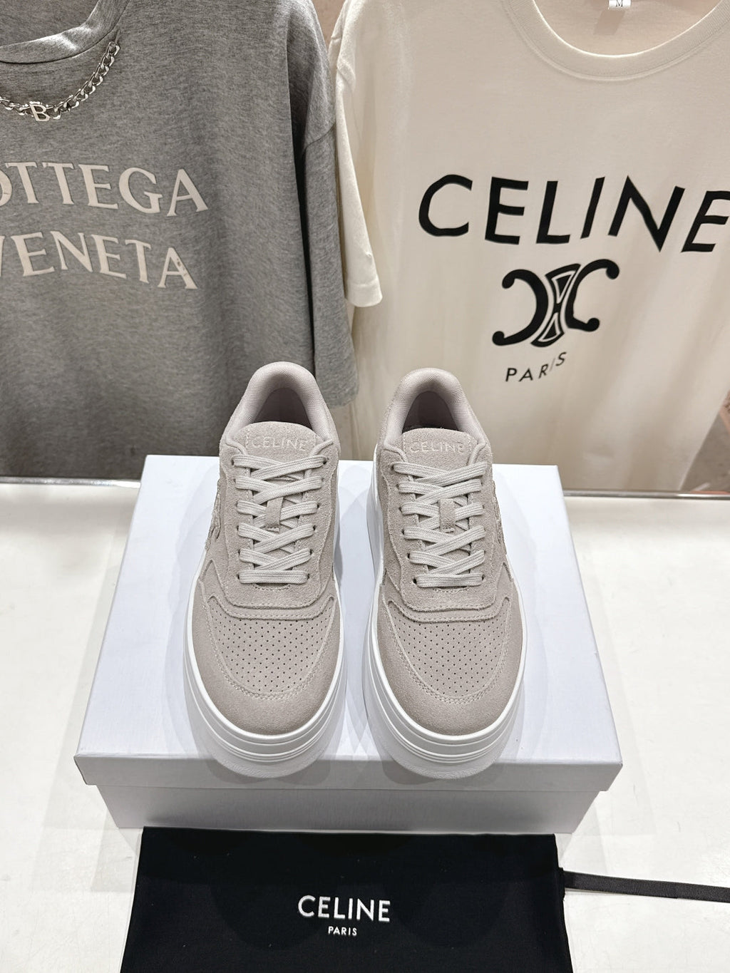 BLOCK SNEAKERS WITH EMBROIDERED TRIOMPHE IN MALIBU BEIGE SUEDE