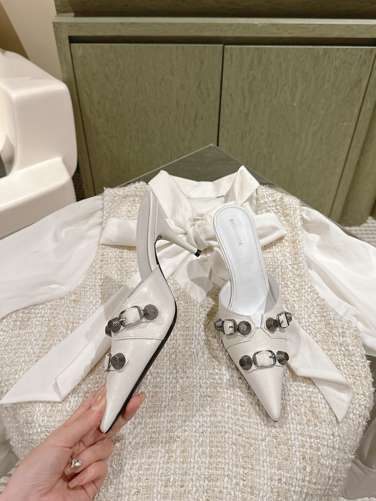 CAGOLE POINTED HIGH MULES IN WHITE SHINY CALFSKIN