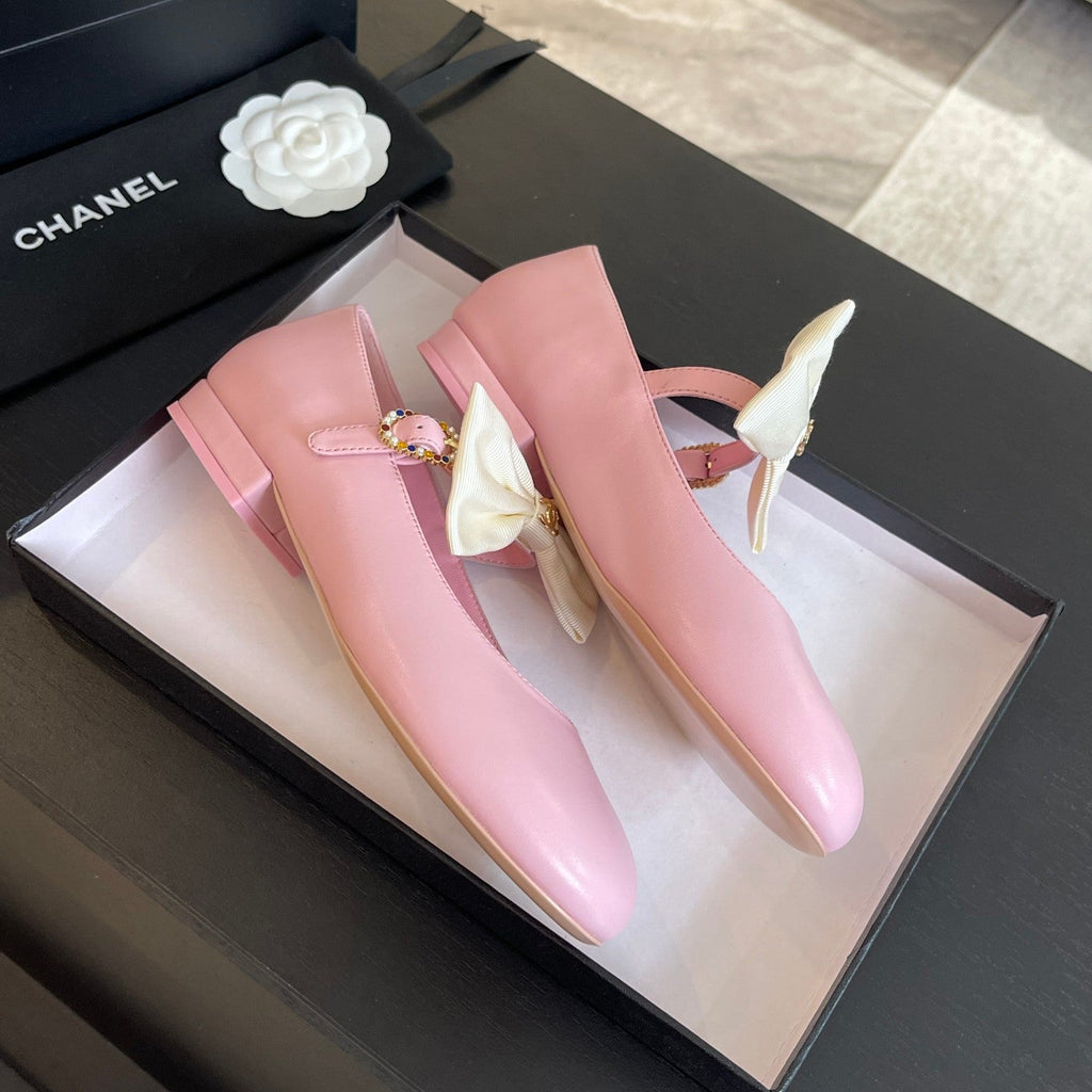 BALLET FLAT LIGHT PINK LAMBSKIN WITH WHITE BOW