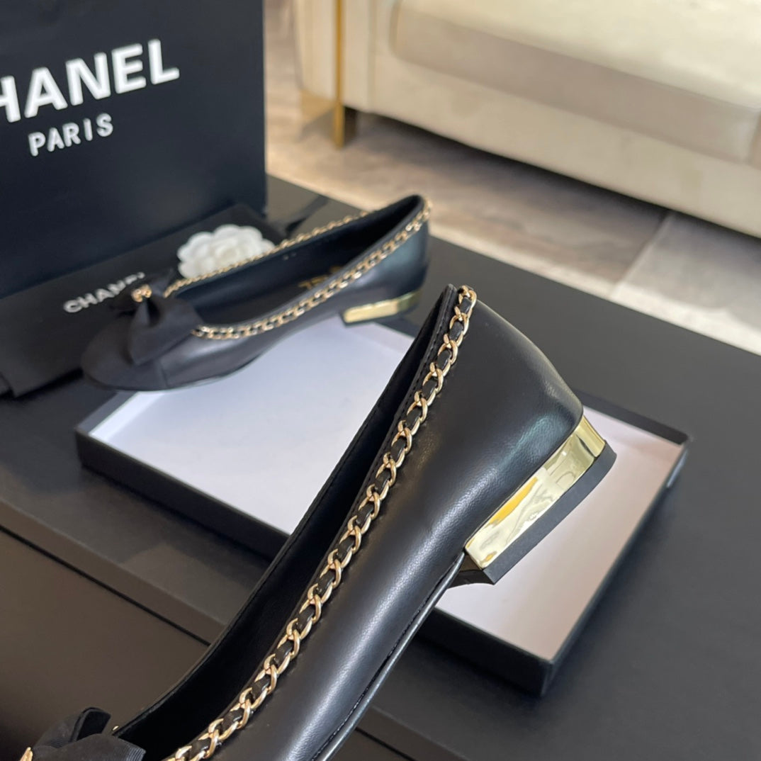 BALLET FLAT BLACK CALFSKIN AND FABRIC