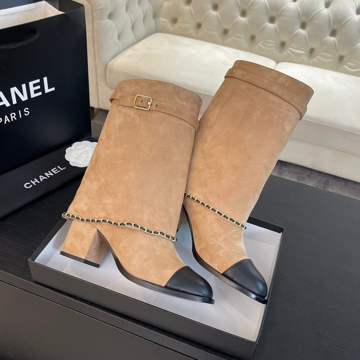 SHORT BOOTS 6.5 CM IN CIDER BROWN SUEDE AND BLACK CALFSKIN