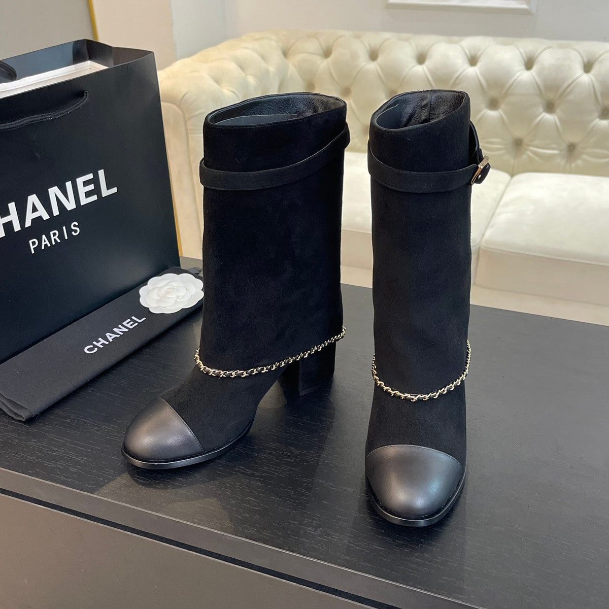 SHORT BOOTS 6.5 CM IN BLACK SUEDE AND CALFSKIN