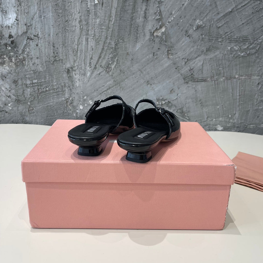 CAP TOE MULES BLACK SHEEPSKIN