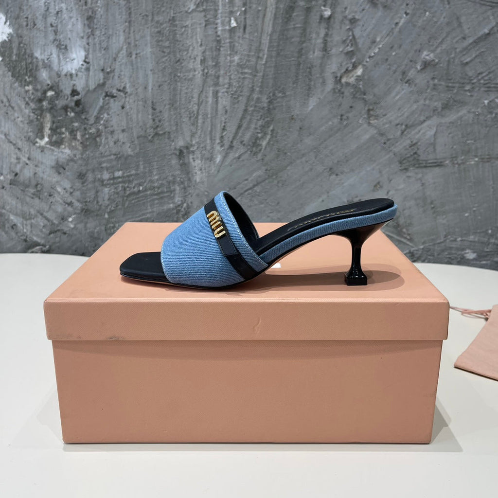 BLACK HIGH HEEL WITH BLUE STRAPS AND BLACK BELT