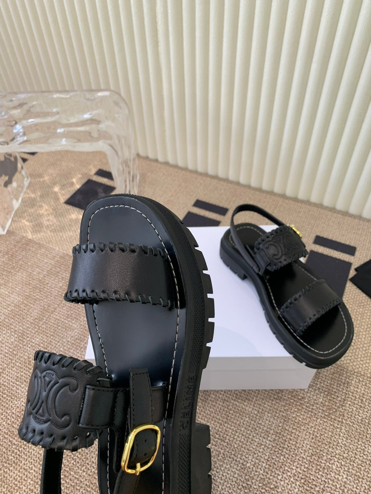 ROMAN SANDAL IN BLACK CALFSKIN