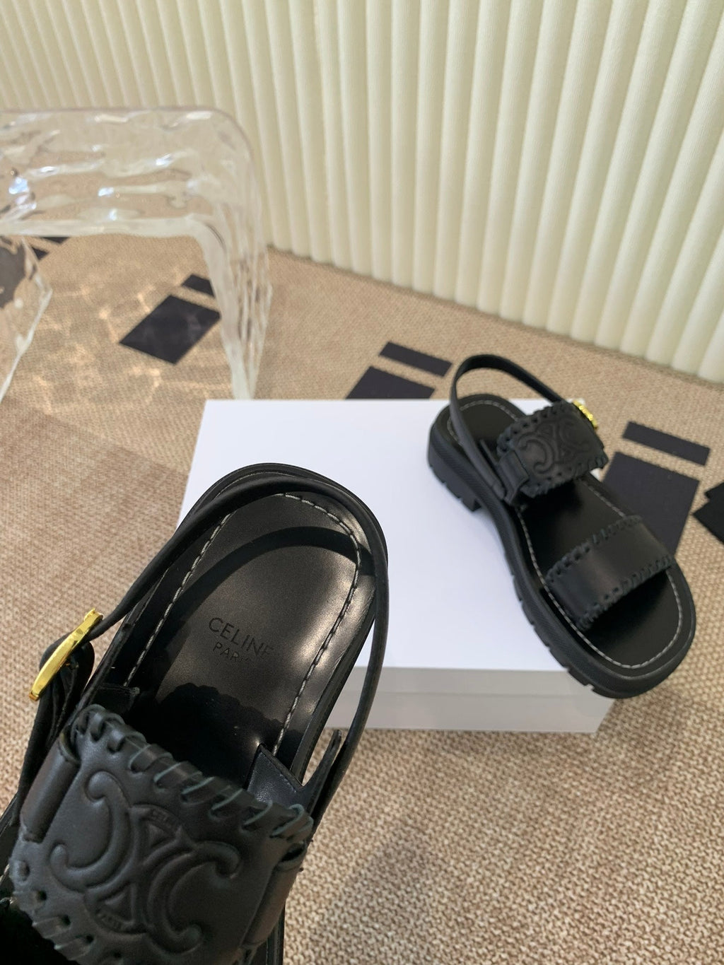 ROMAN SANDAL IN BLACK CALFSKIN