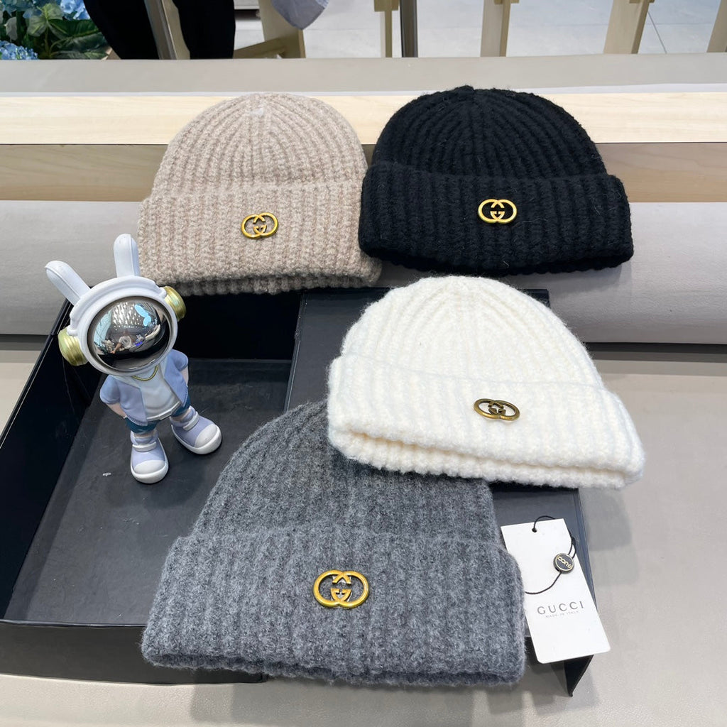 BEANIE HAT IN SHARK GRAY WOOL 434958