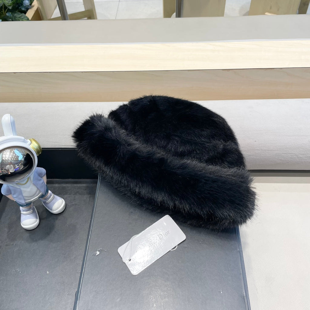 BUCKET HAT IN BLACK MINK FUR 433472