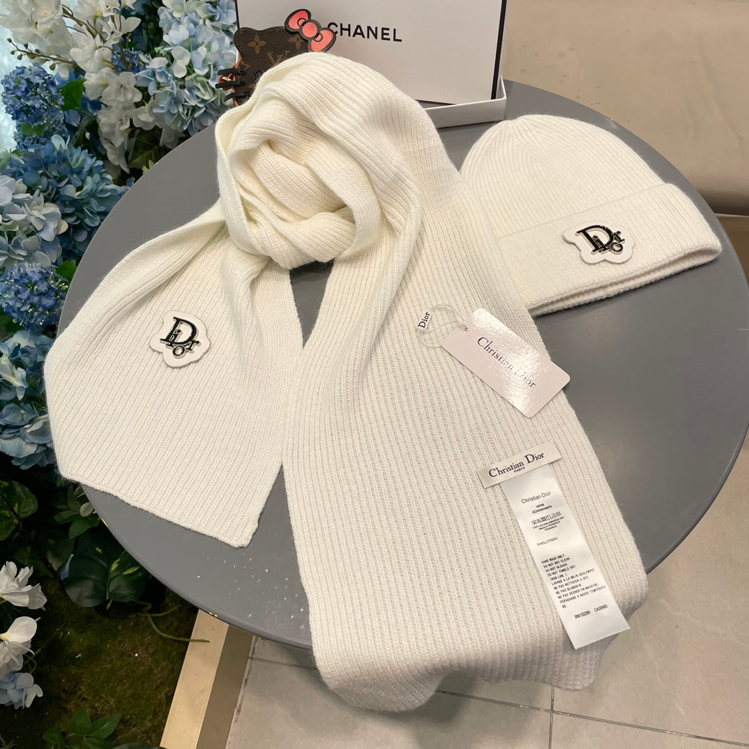 SET SCARF AND HAT IN WHITE CASHMERE WOOL 433244
