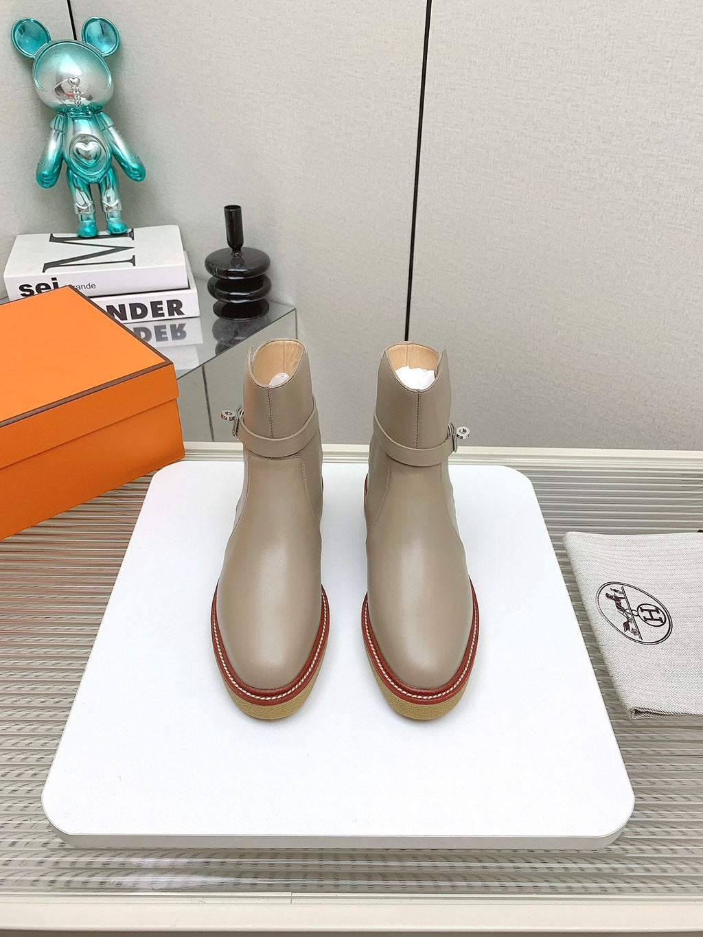 BOTINES HISTORY BOOTS IN DESERT BROWN CALFSKIN