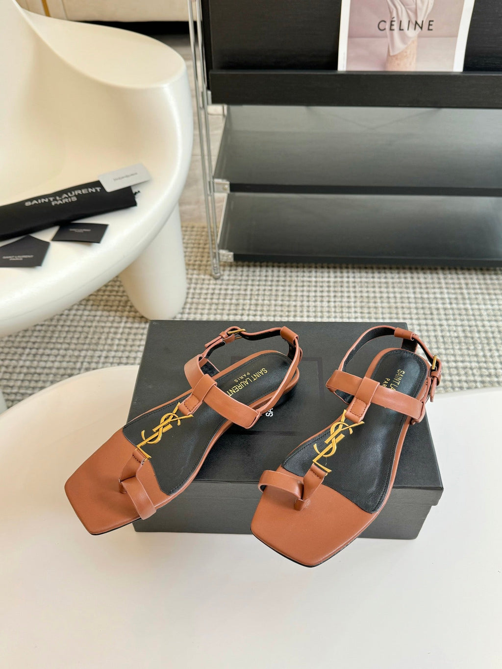 SL Cassandra Flat Sandals Black Tan Leather