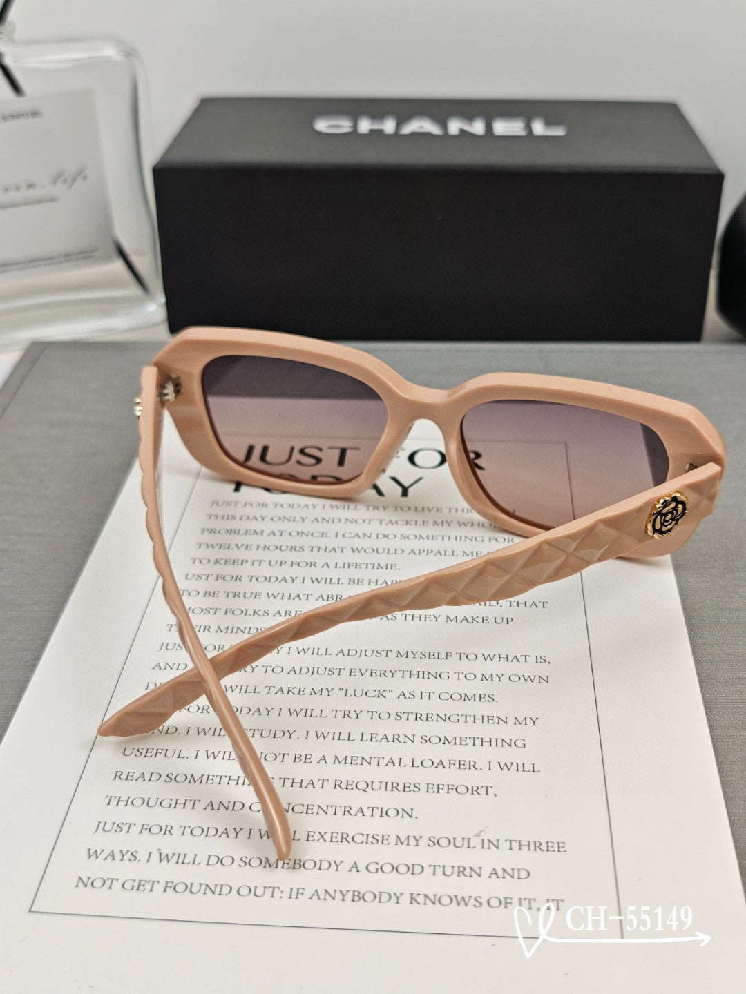 RECTANGULAR SUNGLASSES 55149 IN ACETATE