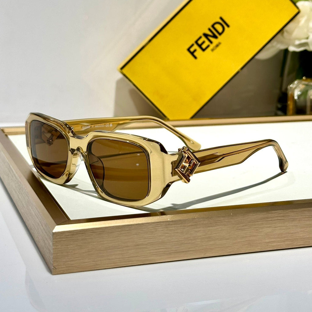 ROMA RECTANGULAR FRAME SUNGLASSES FE40151U IN ACETATE