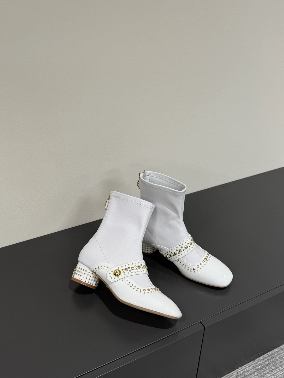 BELLE-D HEELED ANKLE BOOT WHITE PATENT CALFSKIN