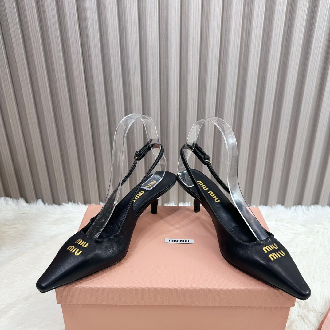 POINTED-TOE SLINGBACK IN BLACK LAMBSKIN