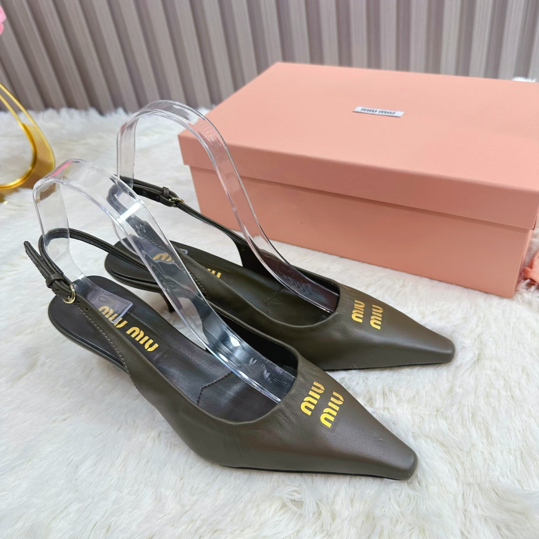 POINTED-TOE SLINGBACK IN ARMY GREEN LAMBSKIN