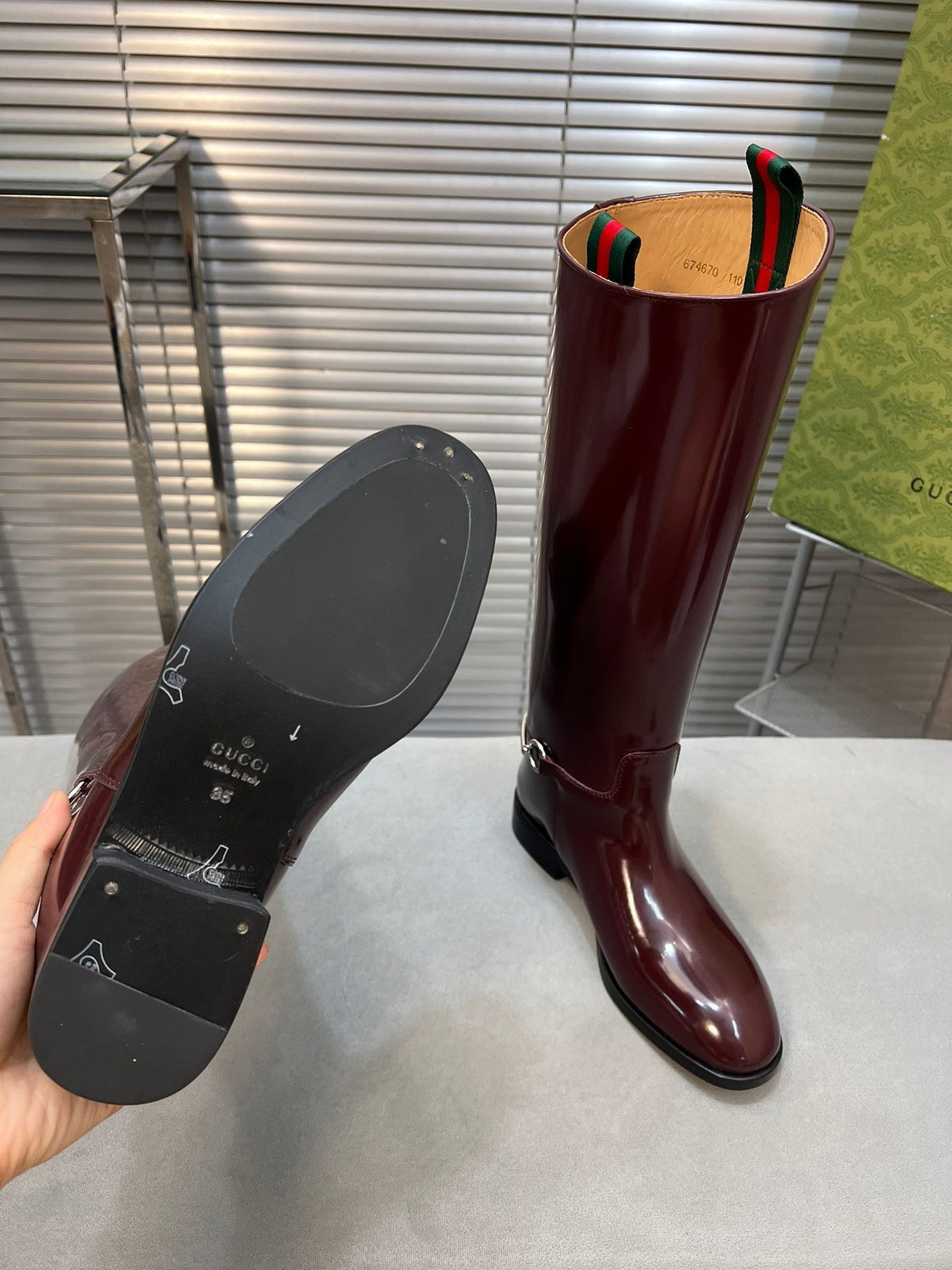 SLIM HORSEBIT KNEE BOOTS WITH WEB IN WINE RED GLOSSY CALFSKIN